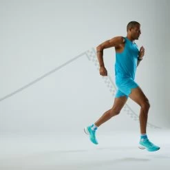 KIPRUN LIGHT MEN's RUNNING SHORTS LIGHT BLUE TURQUOISE -Running equipment k1392c106467d33c874da3531bec2fbed