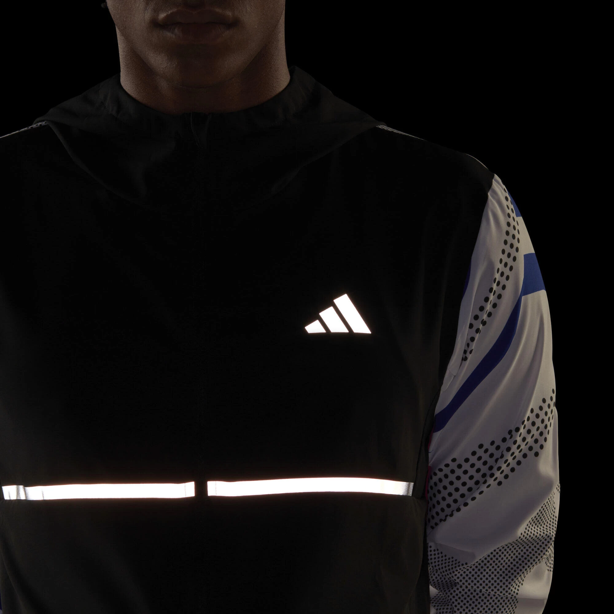 ADIDAS Own The Run Seasonal Jacket 5 ADIDAS Own The Run Seasonal Jacket - Image 5