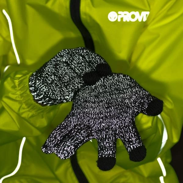 Proviz REFLECT360 Reflective Explorer Hi Visibility Warm Knitt Children's Gloves 5 Proviz REFLECT360 Reflective Explorer Hi Visibility Warm Knitt Children's Gloves - Image 5