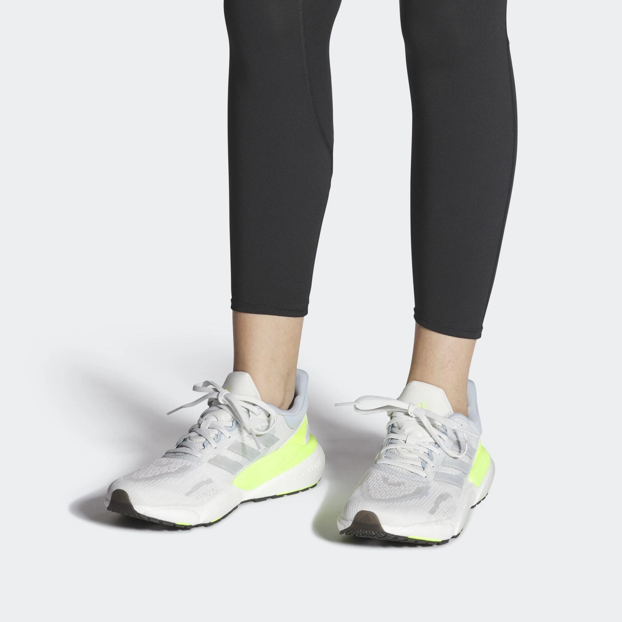 ADIDAS Solarboost 5 Shoes 3 ADIDAS Solarboost 5 Shoes - Image 3