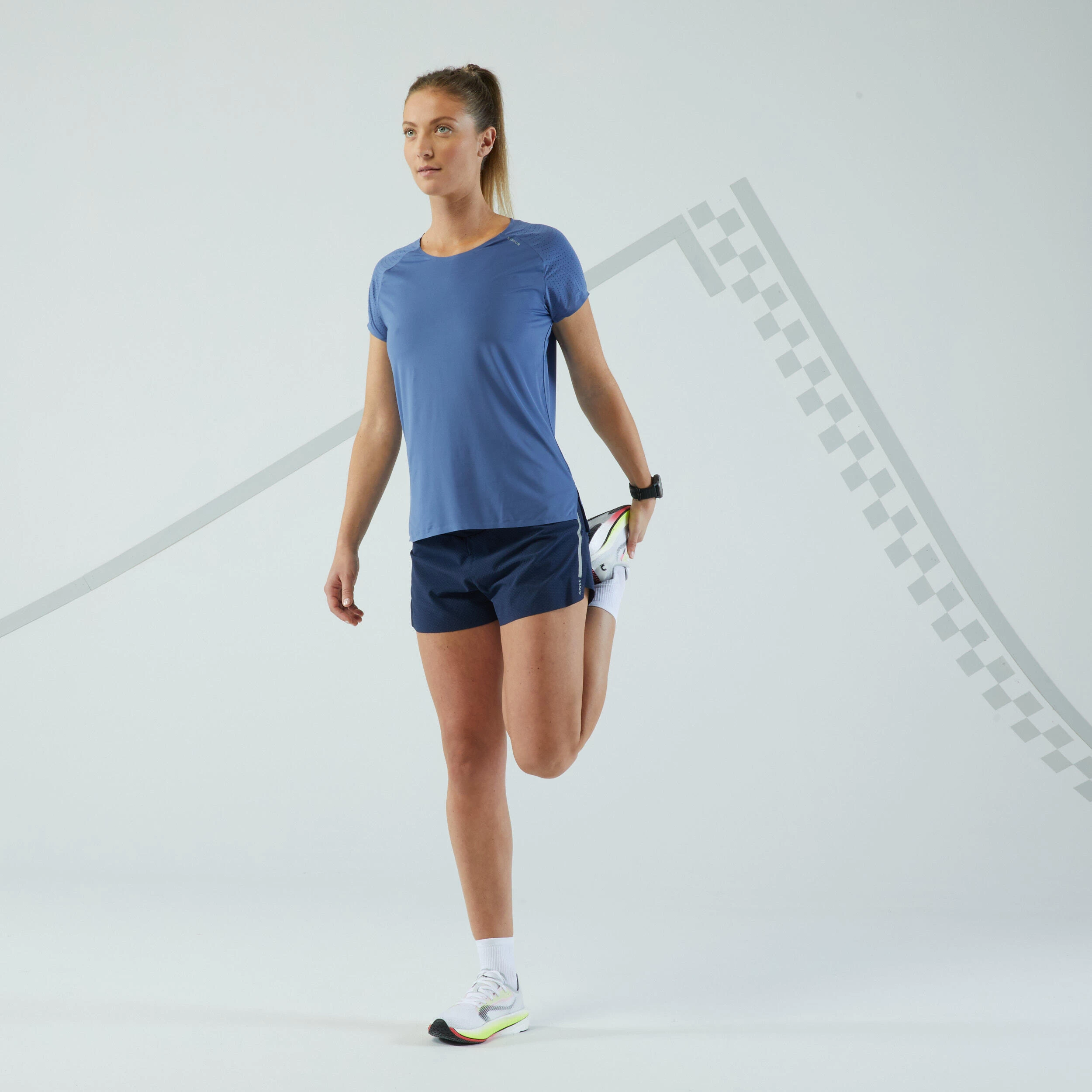 Women's Running T-Shirt - KIPRUN LIGHT 8 Women's Running T-Shirt - KIPRUN LIGHT - Image 8